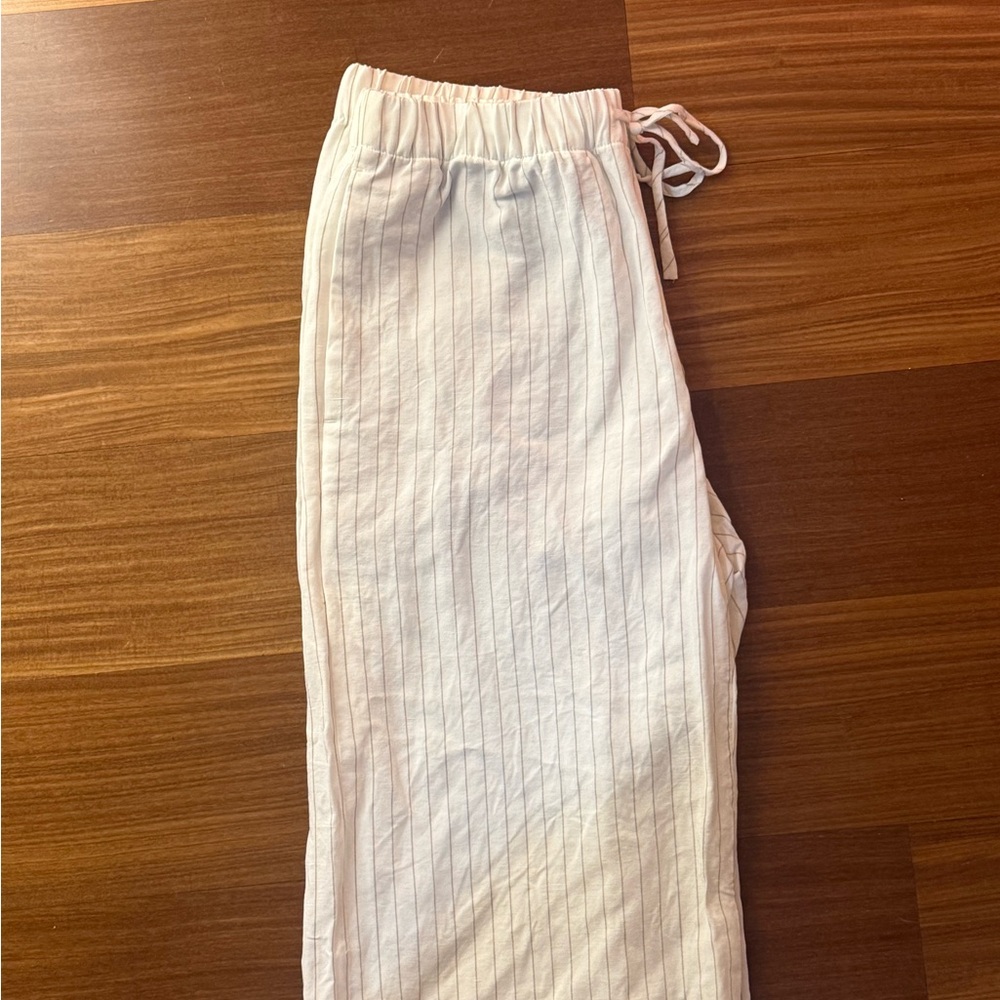 Aritzia The Lodge Pant CruiseLinen white striped size small